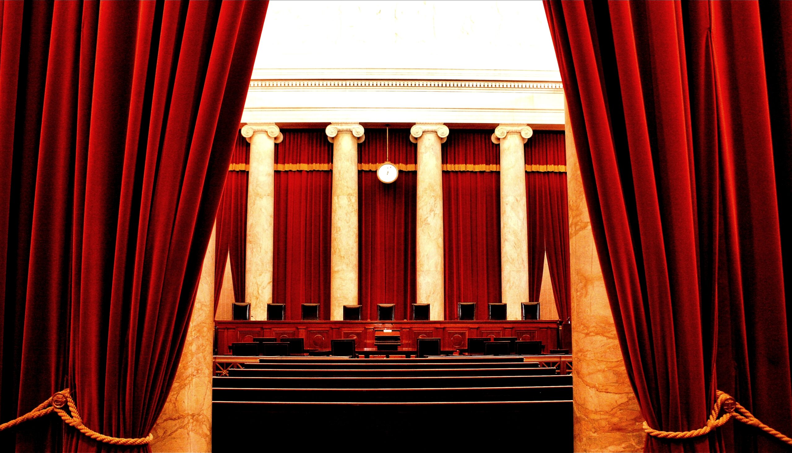 Inside_the_United_States_Supreme_Court